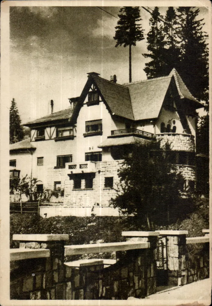 Villa O. Cîntăreață — Sinaia — Unsere Bibliothek - Vorderseite
