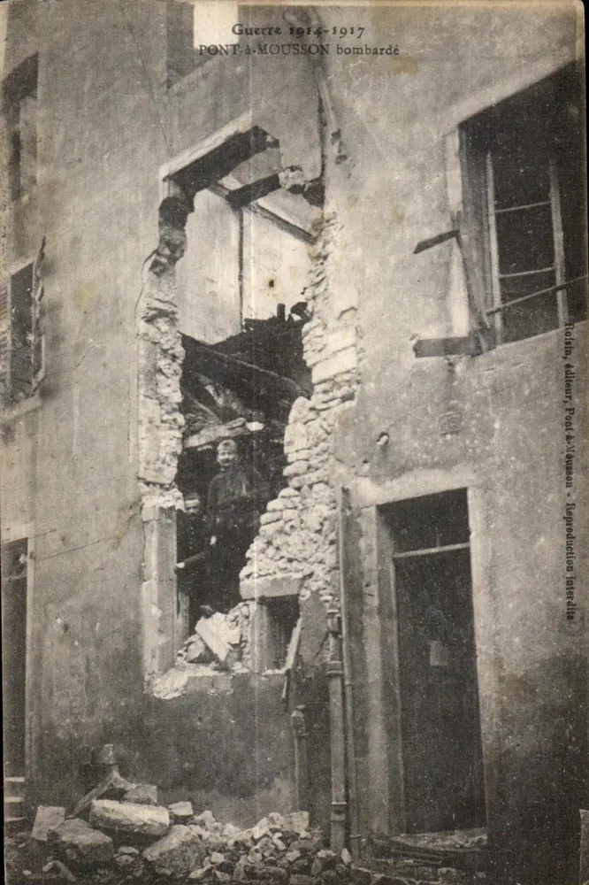 Brücke von Mousson — Schäden durch Bombenangriffe — Verlag Robin, Pont-à-Mousson - Vorderseite