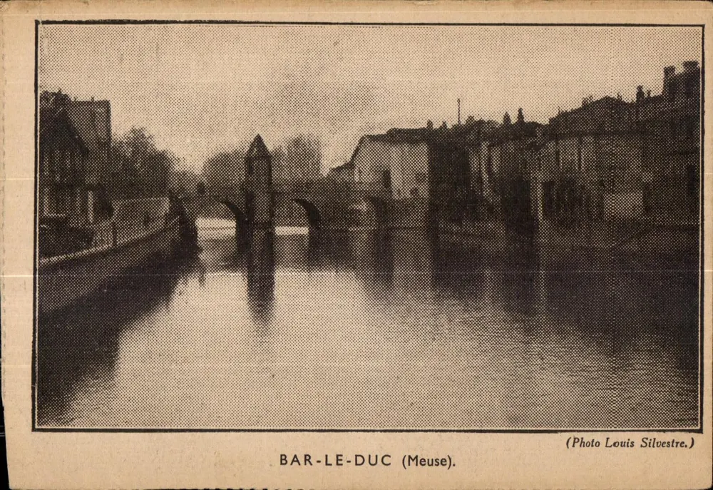 Bar-le-Duc (Meuse) — vista do ponte sobre a Meuse — Foto Louis Silvestre - Frente