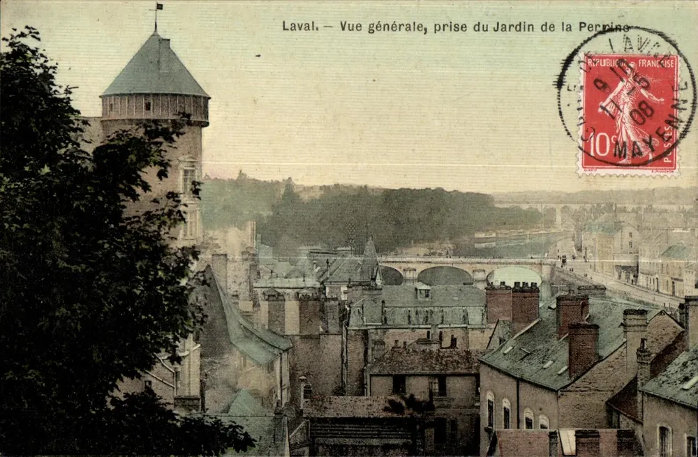 Laval — Allgemeiner Blick, vom Jardin de la Perminé aus — Unbekannter Verleger - Vorderseite