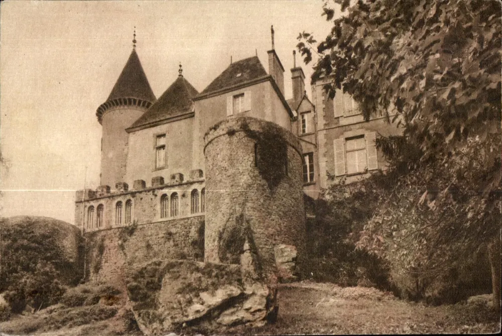 Zamek Clivoy — strona zachodnia — Chailland (Mayenne) - Awers
