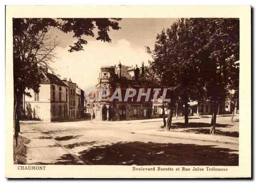Chaumont — Boulevard Barotte e Rue Jules Tréfousse — Imp. d'Art Hélias, Moselle - Frente