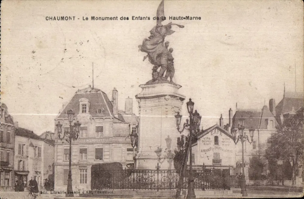 Chaumont - Das Denkmal der Kinder der Haute-Marne — Verlag Librairie Jeanne d'Arc, Chaumont - Vorderseite