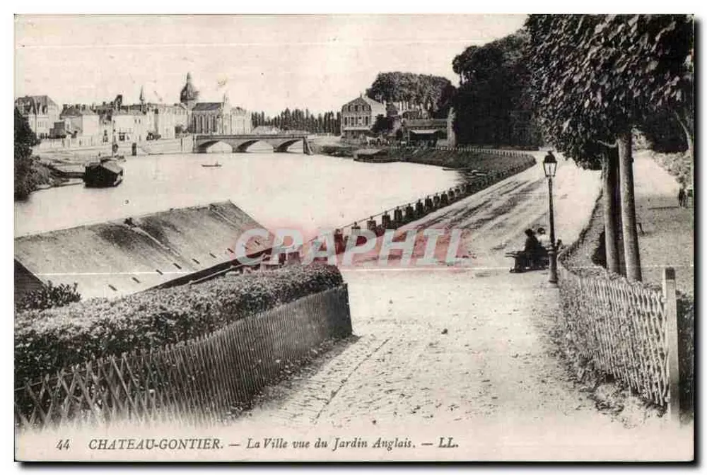 Château-Gaontier — Die Stadt vom englischen Garten aus gesehen — LL. — Nr. 44 - Vorderseite