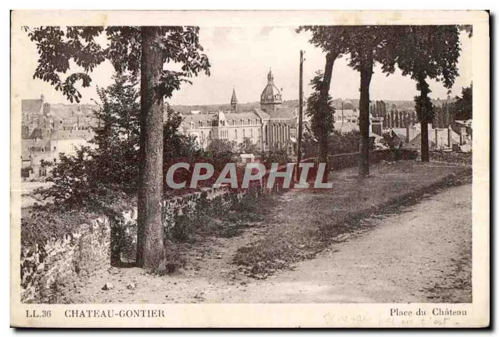 Castello-Gauntier — Piazza del Castello — LL.36 — Editore degli Arti Fotografici - Recto