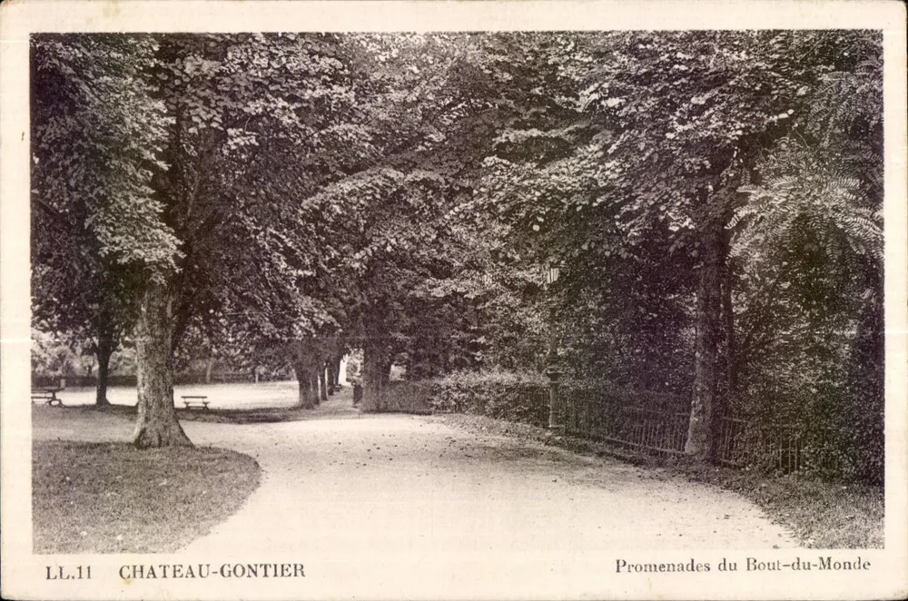 Château-Gaontier — Promenades du Bout-du-Monde — LL.11 - Vorderseite