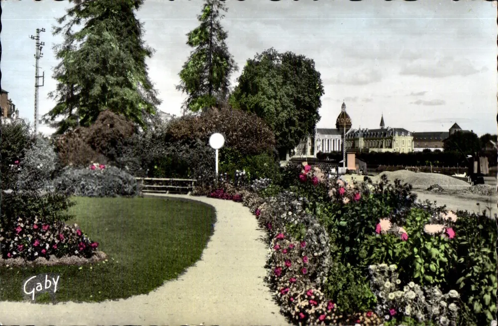 Jardim do Square d'Ancey em Château-Gaillard — Edições Gaby, n°18 - Frente