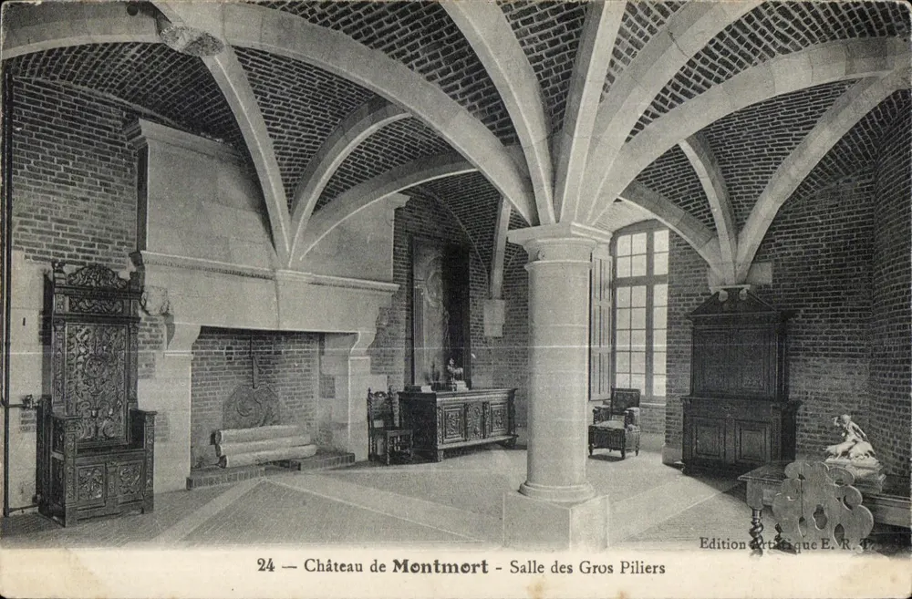 Schloss Montmort — Saal der Großen Pfeiler — Typografische Ausgabe E.R.T. - Vorderseite
