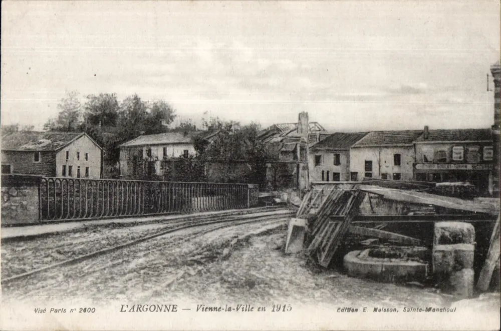 L'ARGONNE — Vienne-la-Ville 1915 — Édition E. Molsson, Sainte-Manhoul - Vorderseite