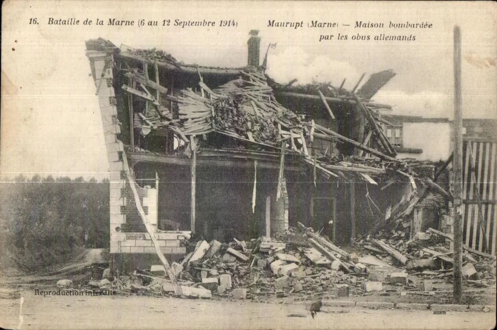 Mauurupt (Marne) — Haus bombardiert durch deutsche Granaten — A. rtumberl, phot. ed., Salat-Diâier - Vorderseite