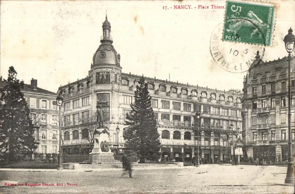 NANCY - Praça Thiers — Casa dos Lojas Rénnis, editor Nancy - Frente