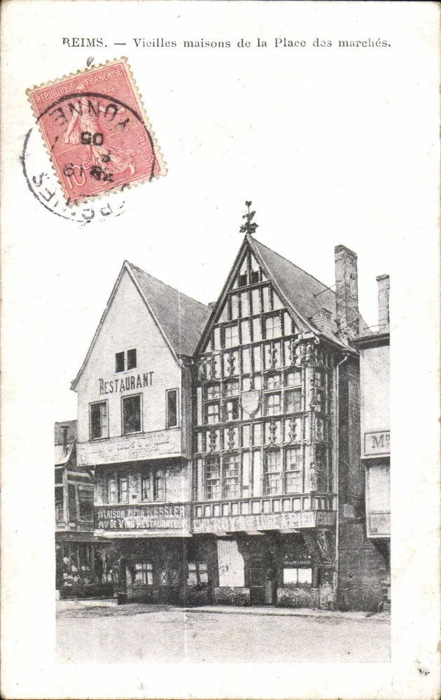 Reims — Velhas casas da Place des marchés — Editor não identificado - Frente