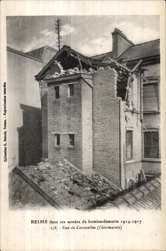 Reims — Straße Courcelles (Clairmarais) nach Bombenangriffen 1914-1917 — Reproduktion G. Dubois, Reims - Vorderseite