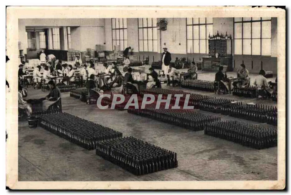 Usine de bouteilles — atelier de conditionnement — éditeur non visible - Vorderseite