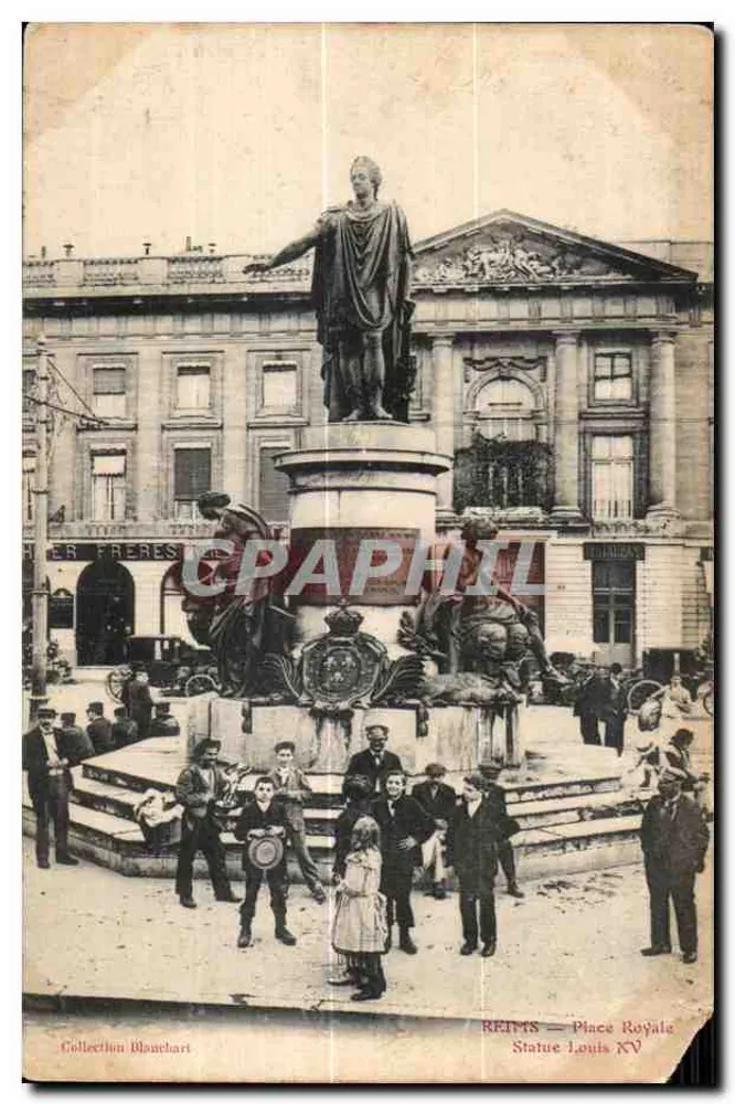 Reims — Praça Real — Estátua de Luís XV - Frente