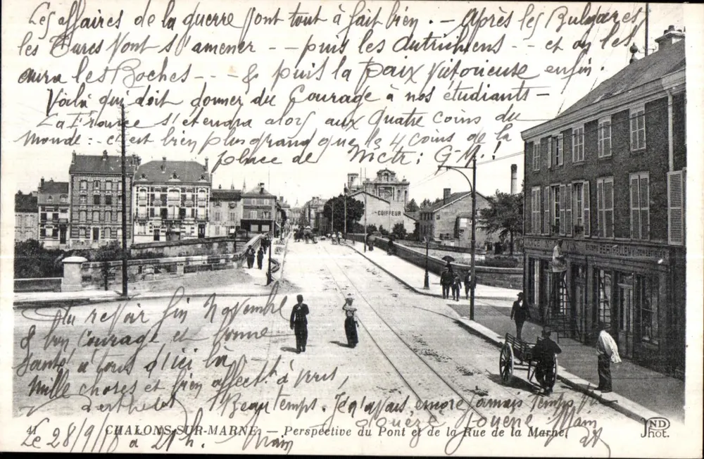 Châlons-sur-Marne — Perspektive des Brückens und der Rue de la Marne — ND Hot. - Vorderseite