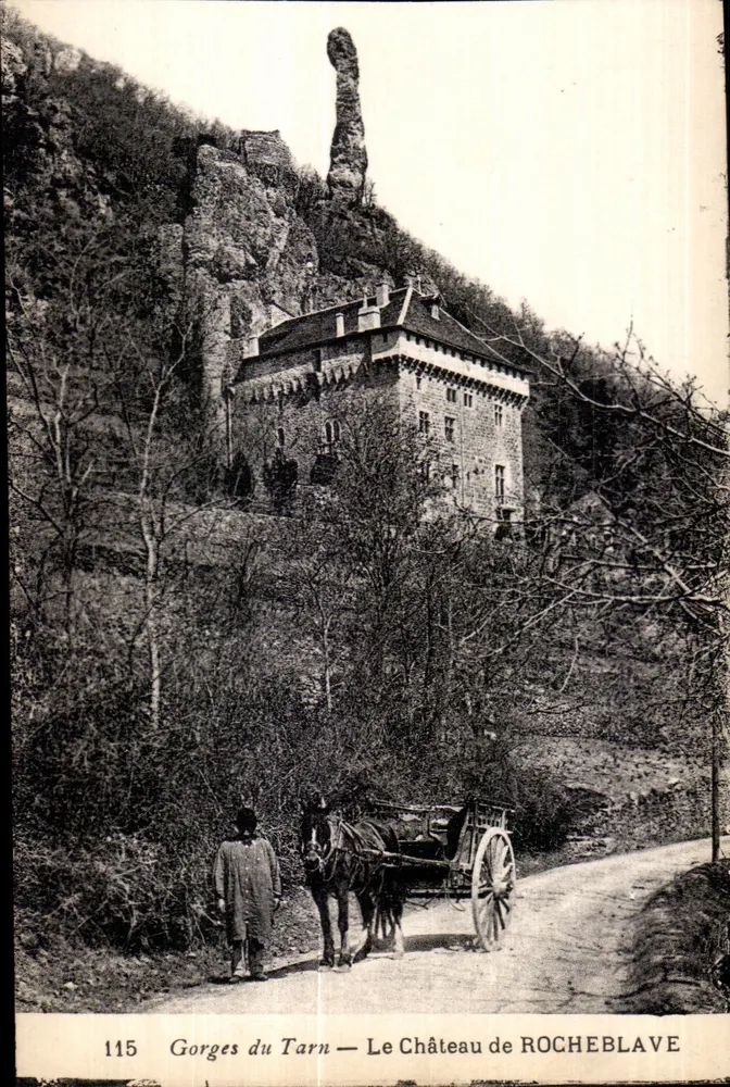 Gorges do Tarn — O Castelo de ROCHEBLAVE — Editor não identificado, n° de série 115 - Frente