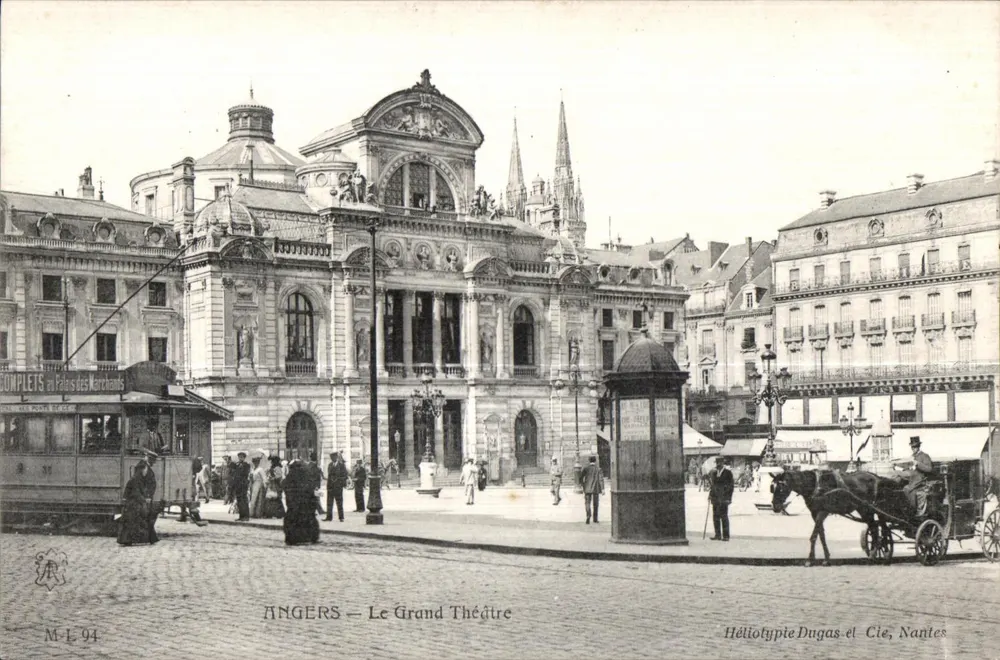 Angers — El Gran Teatro — Héliotypie Dugas et Cie, Nantes - Anverso