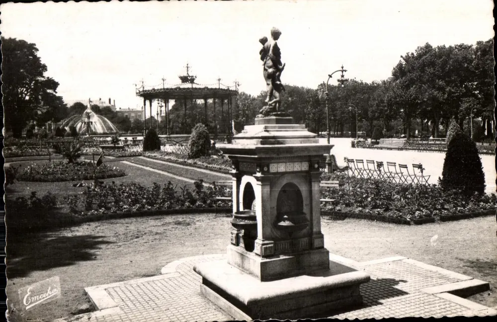 Jardim do Mail — Angers — Editor M. Chrétien & Fils - Frente