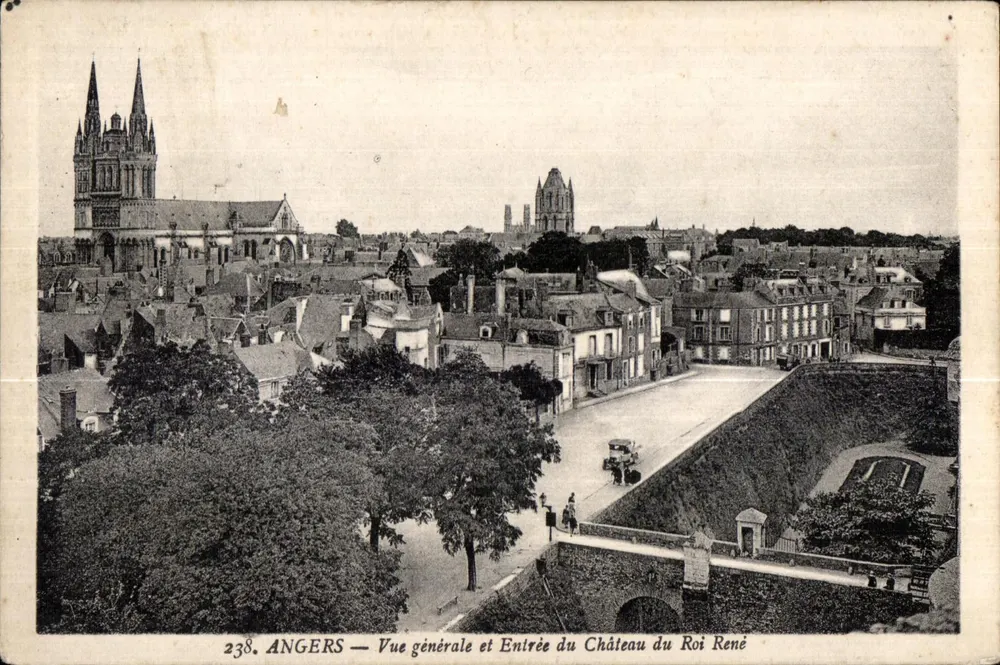 Angers — Allgemeiner Blick und Eingang zum Château du Roi René — Éditions R. Ruaux - Vorderseite