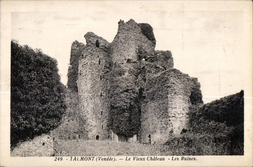 Talmont (Vendée) — Das Alte Schloss — Die Ruinen - Vorderseite