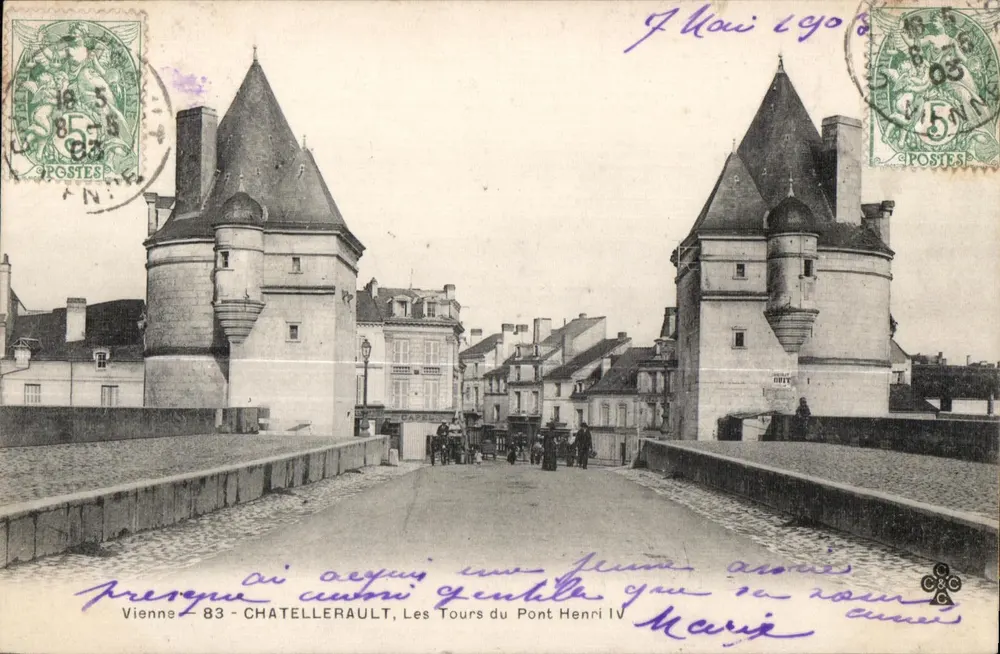 Châtellerault — Wieże Mostu Henri IV — wydawca Vienne 83 - Awers
