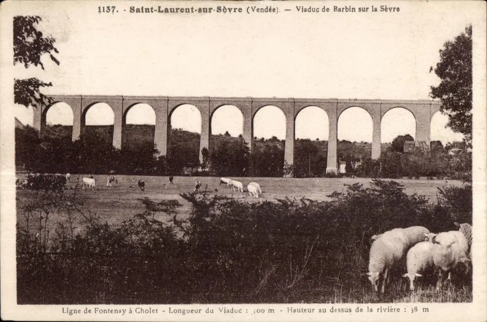 Saint-Laurent-sur-Sèvre (Vendée) — Ansicht des Viaducts von Barbin über die Sèvre — Phototypie Jély-Fraipain - Mortanges - Vorderseite