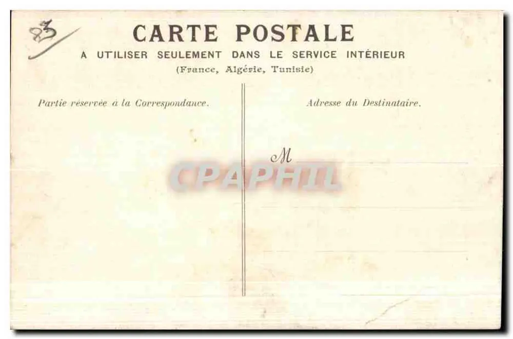 Martinet (Vendée) — N.D. das Dores — estátua da Virgem com o Menino diante de um calvário - Verso