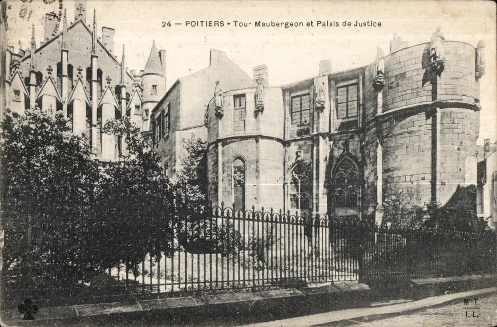 Poitiers — Tour Maubergeon und Palais de Justice — M.T. I.L. - Vorderseite
