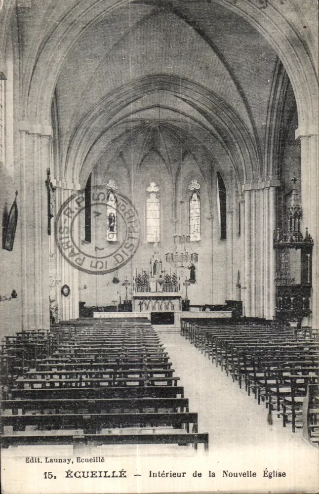 Écueillé — Innenansicht der neuen Kirche — Édit. Launay, Écueillé - Vorderseite
