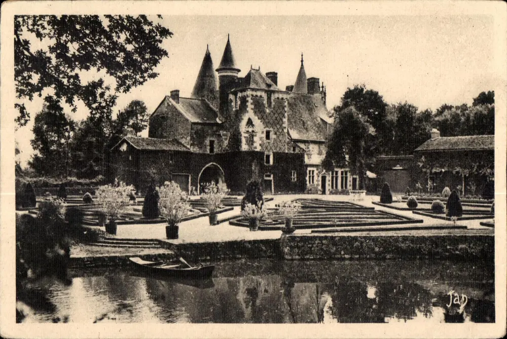 Castelo de Coudray-Montbault — Jardins e lagos — Editor F. Fleury, Paris - Frente