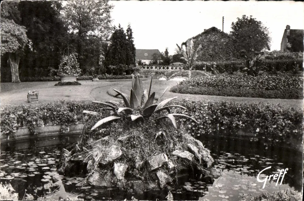 Avranches (Manche) — O Jardim das Plantas — Greff - Frente