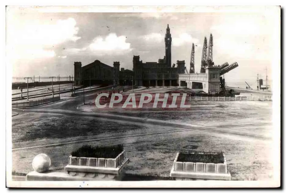 Estação marítima de Cherbourg — Fachada — Edições d'Art BelFrance, Caen - Frente