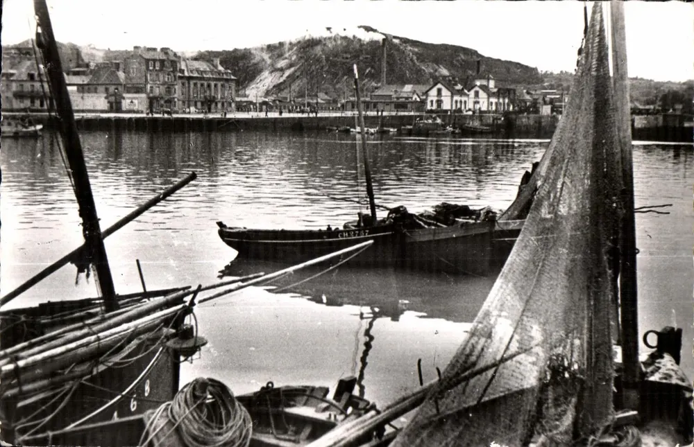 Cherbourg (Manche) — Der Avant-Port und die Montagne du Roule — Alex Becquemin Edit. - Vorderseite