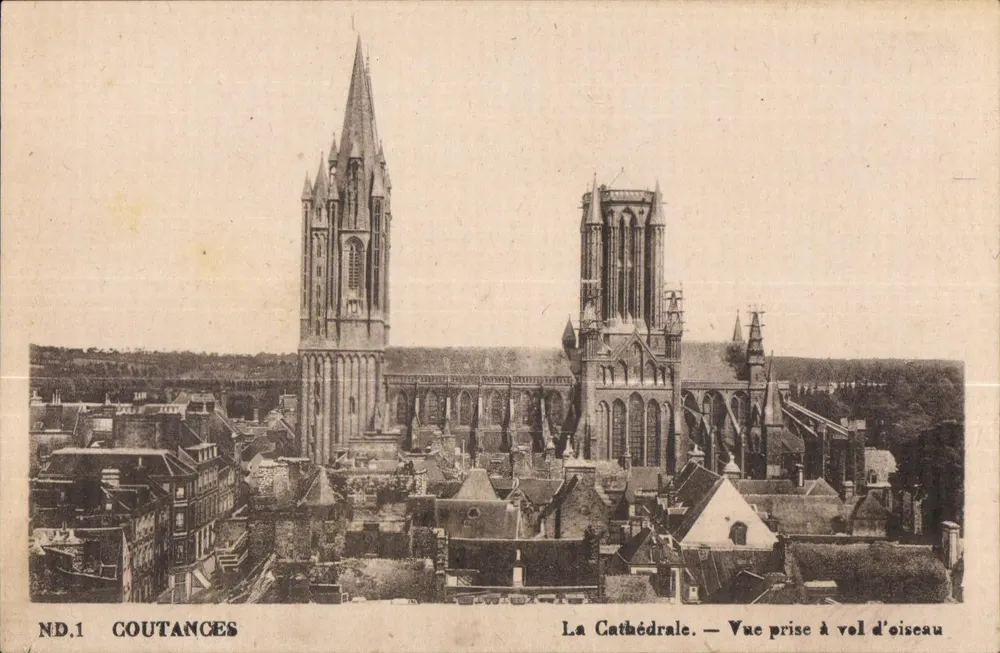 Coutances — La Cathédrale — Vue prise à vol d’oiseau, éditeur ND.1 - Vorderseite