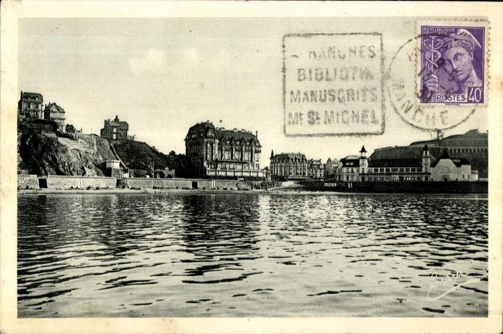Granville — Die Hotels und das Casino aus der Ferne gesehen — Edition A. Besnard, Granville - Vorderseite