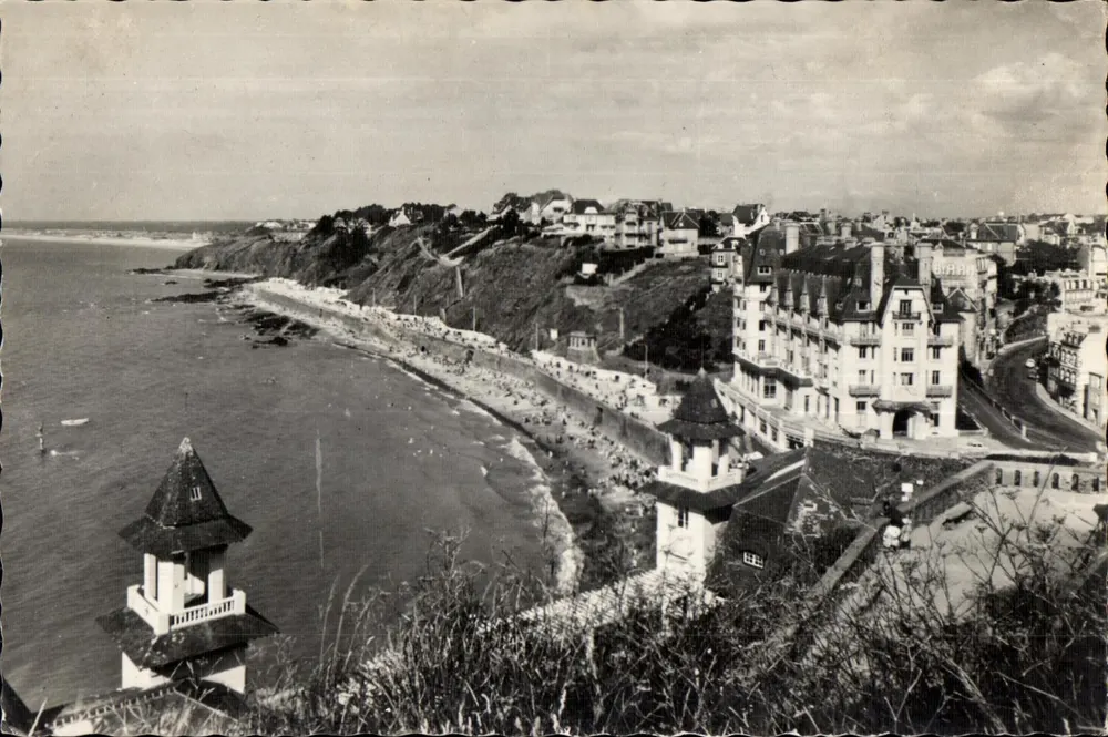 Granville — De strand van Plat-Gousset — Uitgave Drapbio - Voorkant