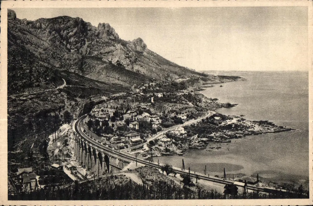Anthéor — Route de la Corniche d'Or und Viadukt des Schienenwegs — Verlag REILLA, Nice - Vorderseite