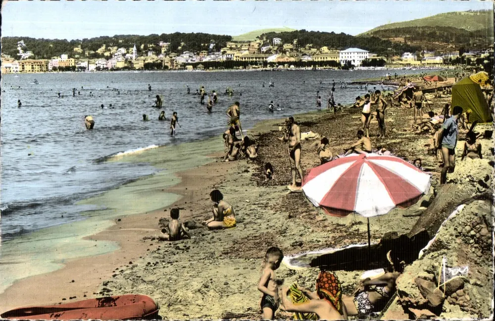 La Plage de Six-Fours — Côte d'Azur — Éditions ARIS - Vorderseite