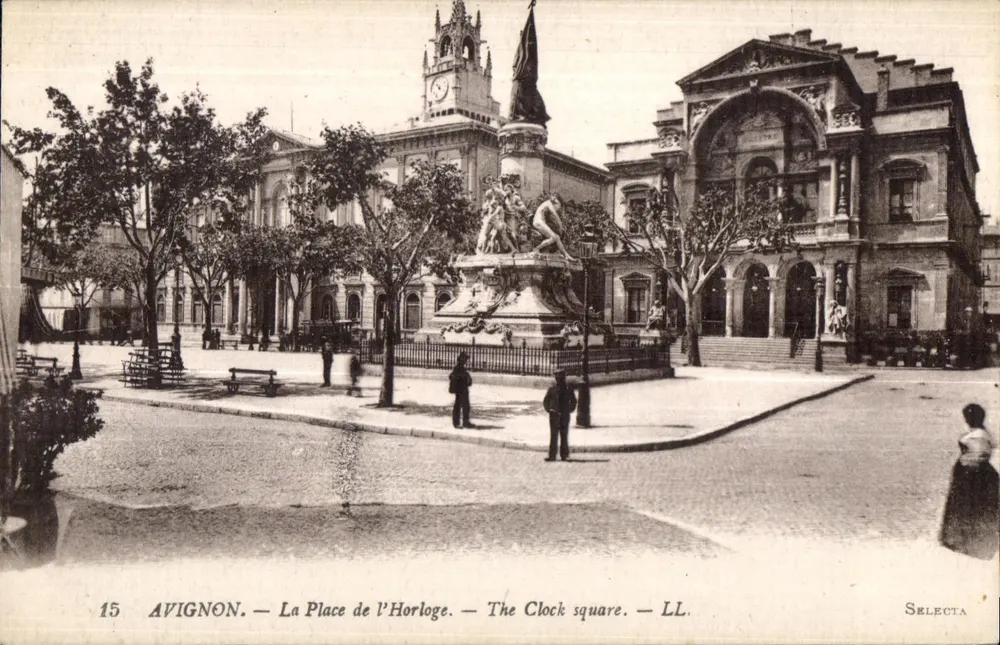 Avignon — A Praça da Hora — Selecta, n°15 - Frente