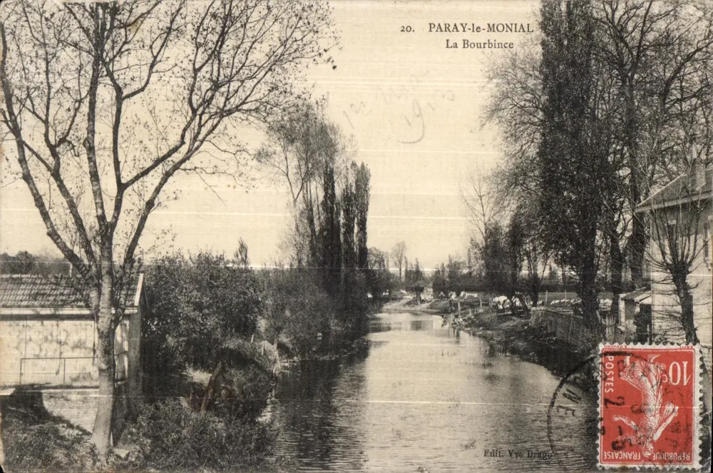 PARAY-le-MONIAL — La Bourbince — Éditeur Vve Brago - Frente