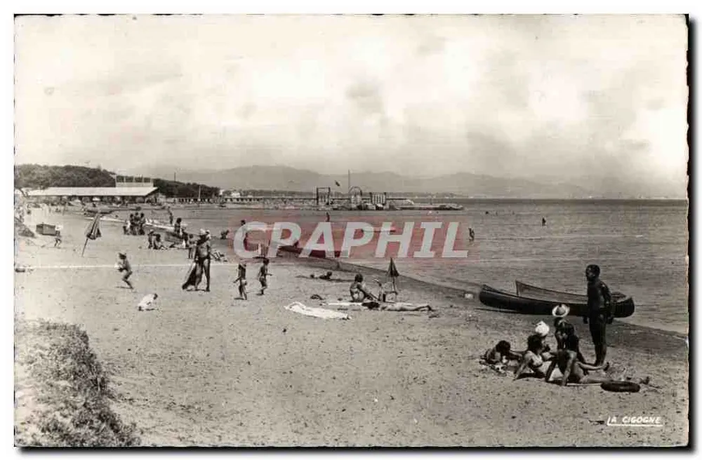 A Cegonha — praia animada — Ed. André Lecocq - Frente