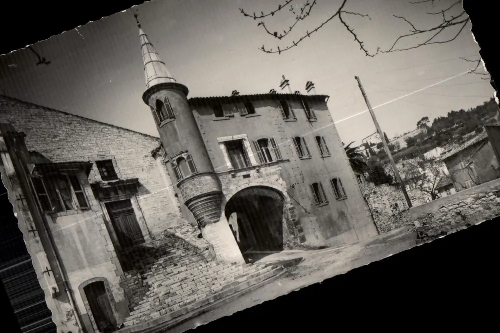 Portail Saint-Paul — Hyères-les-Palmiers (Var) — Authentische Fotografie - Vorderseite