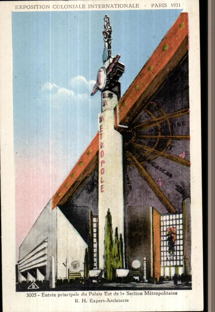 Hauptportal des Ostpalastes der Metropolitischen Sektion — Internationale Kolonialausstellung Paris 1931 — R. H. Experte-Architekt - Vorderseite