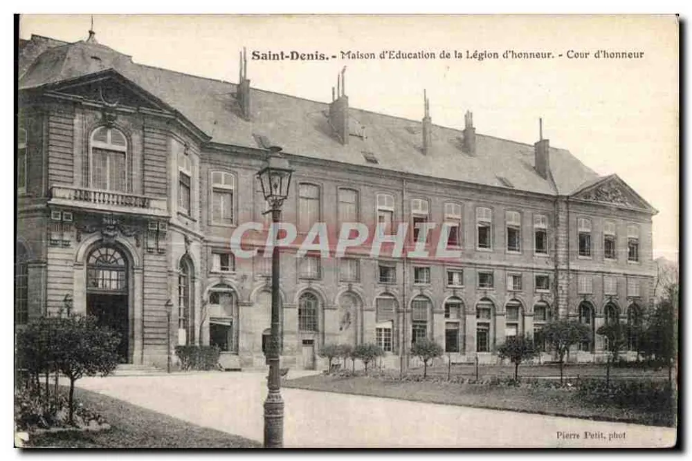 Saint-Denis — Haus der Bildung der Ehrenlegion — Ehrenhof — Pierre Petit, phot - Vorderseite