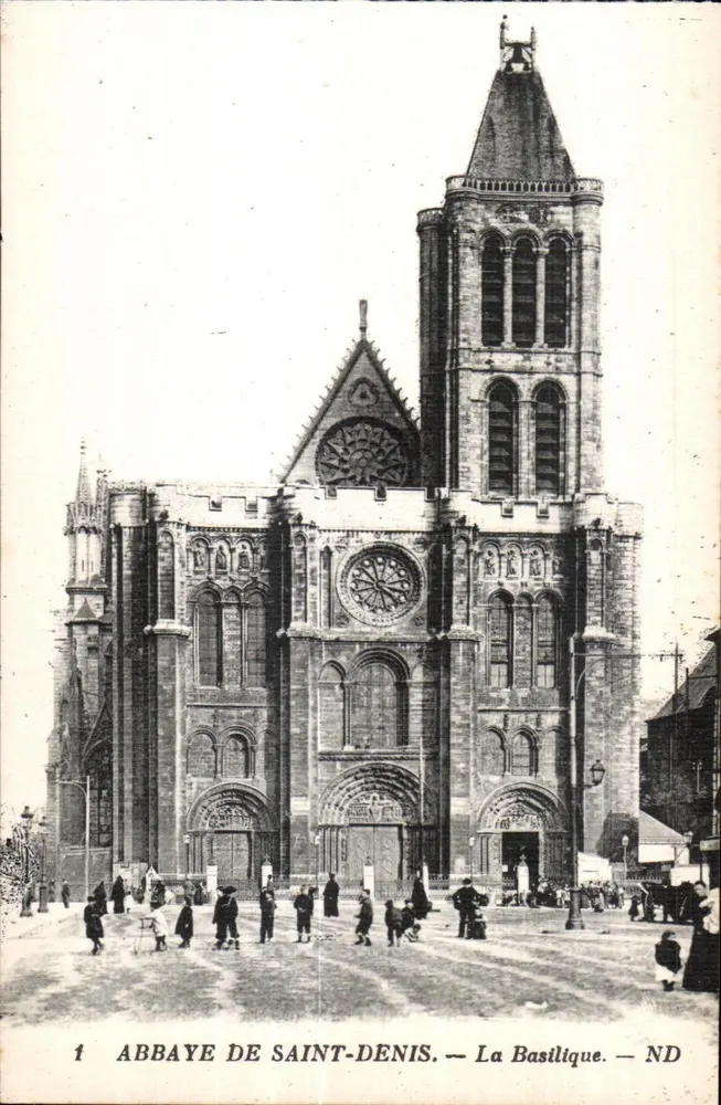 Abadia de Saint-Denis — A Basílica — ND - Frente