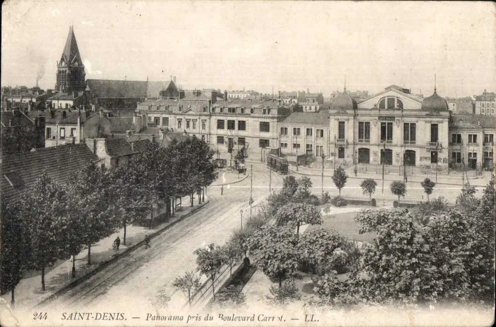Saint-Denis — Panorama tirado do Boulevard Carré — LL. — n°244 - Frente