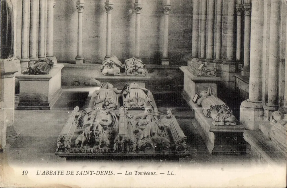 A ABBEY DE SAINT-DENIS — Os Túmulos — LL. - Frente