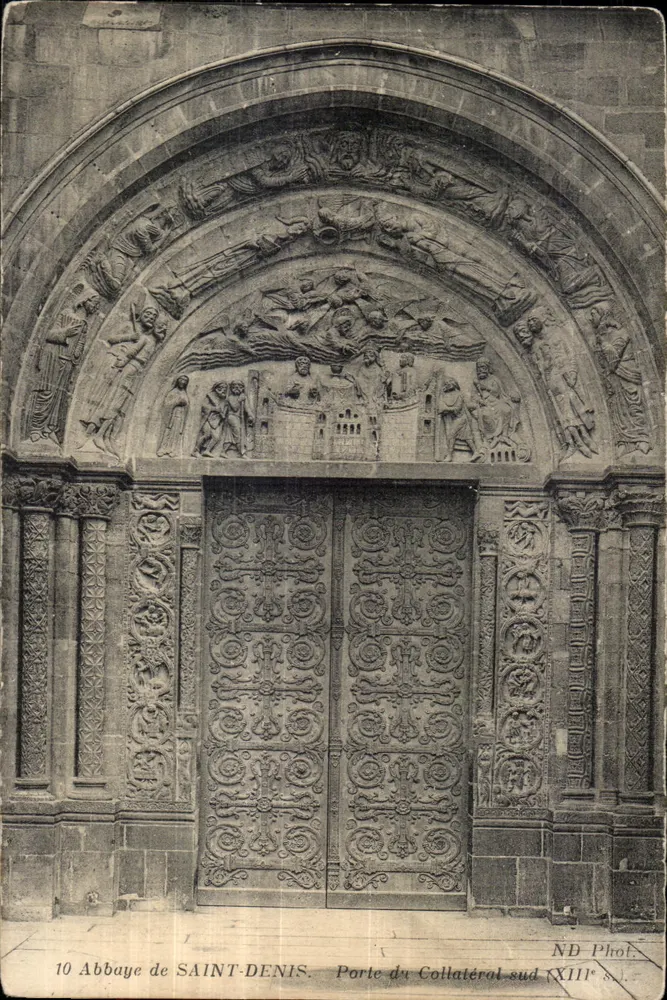 Abadia de SAINT-DENIS — Porta do Colateral sul — ND Phot. n° 10 - Frente