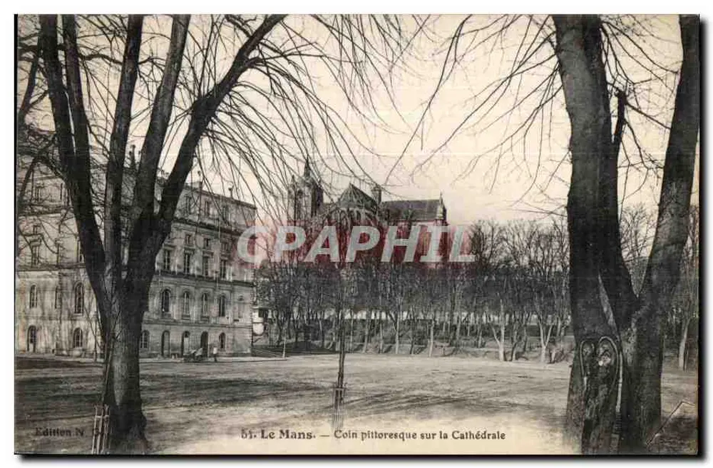 Le Mans — pittorescher Eckenblick auf die Kathedrale — Ausgabe Nr. 61 - Vorderseite